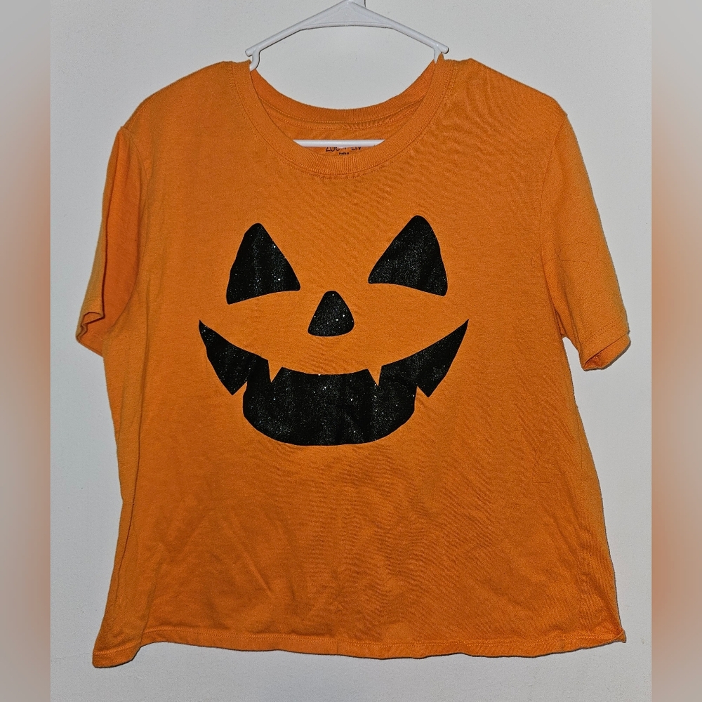 Tee Shirt. Women's XXL. Jack-o-lantern Pumpkin 🎃